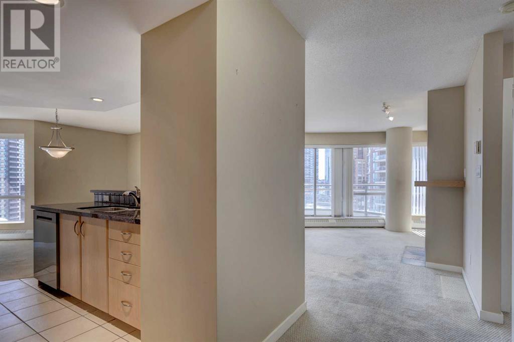 Single Family House for Sale in    Avenue SW Downtown West End Calgary 