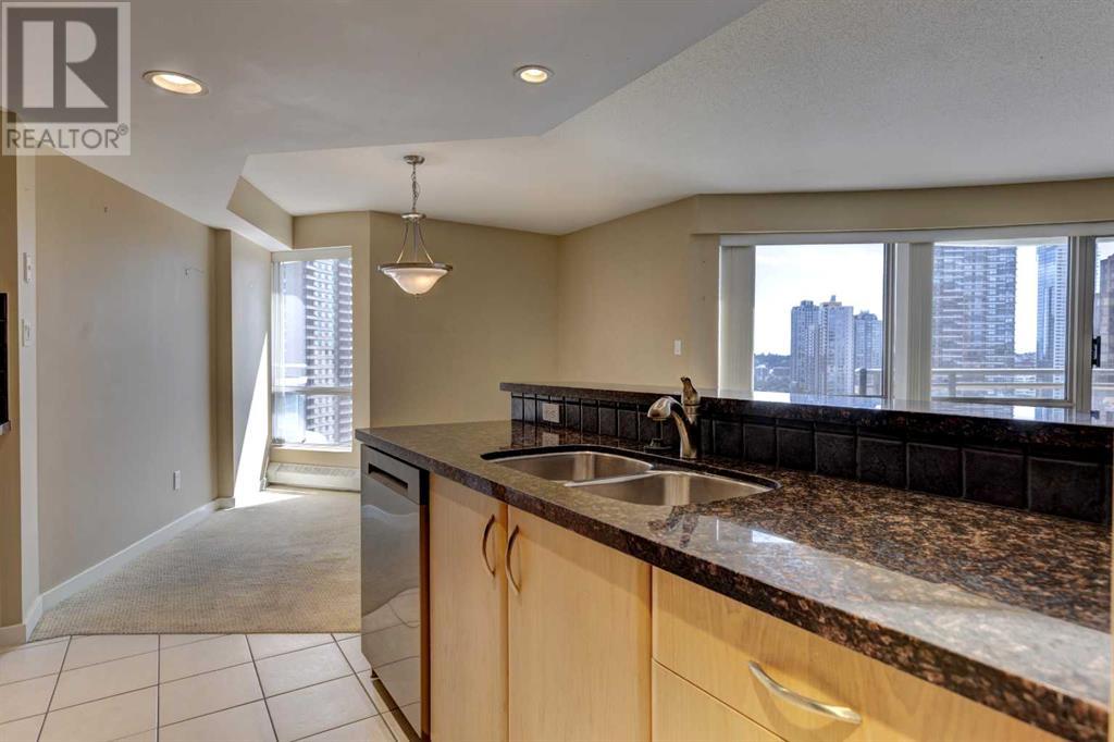 Single Family House for Sale in    Avenue SW Downtown West End Calgary 