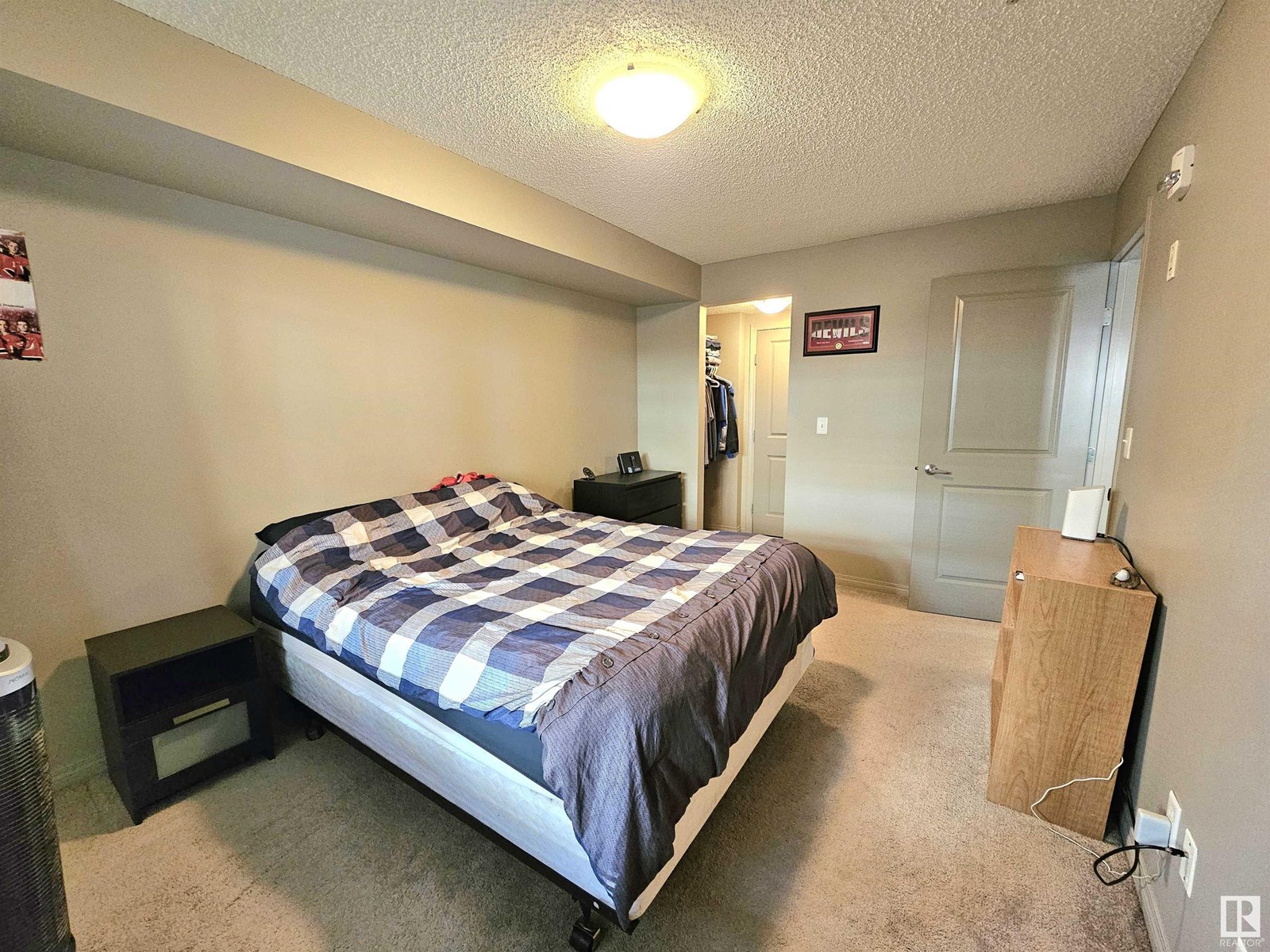 Photo 11 of 105 11445 Ellerslie Rd Sw, Edmonton AB