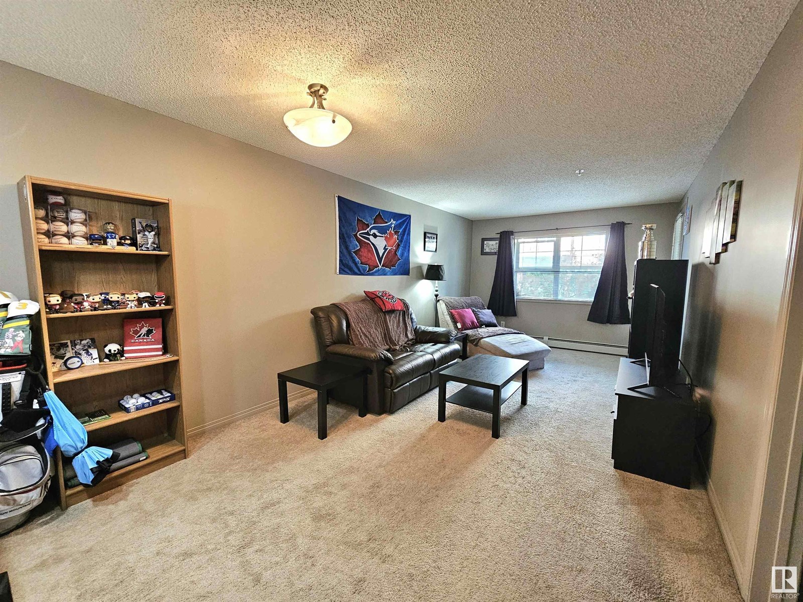 Photo 9 of 105 11445 Ellerslie Rd Sw, Edmonton AB