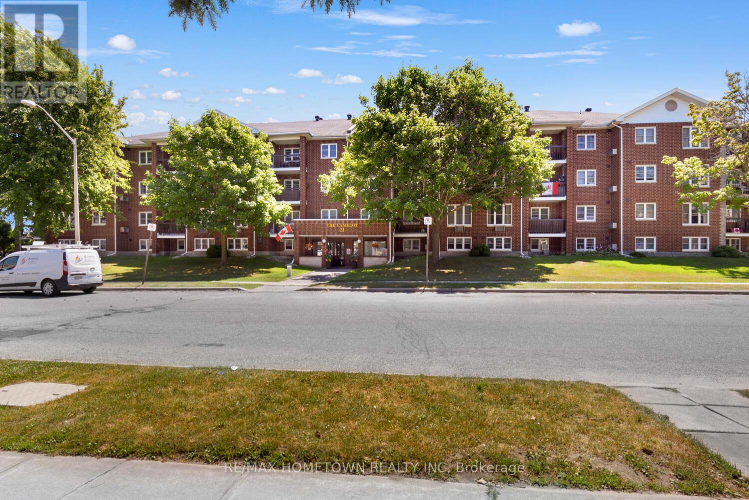 Photo 1 of 311 21 Liston Avenue, Brockville ON
