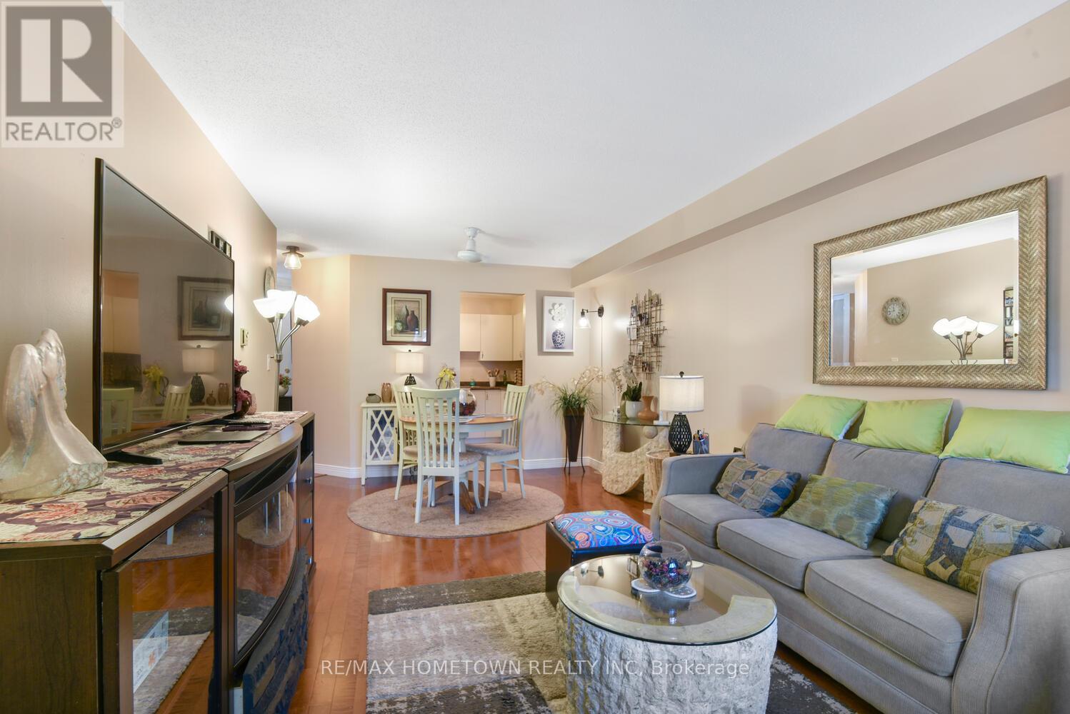 Photo 18 of 311 21 Liston Avenue, Brockville ON