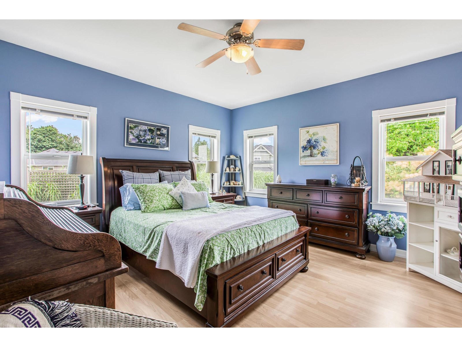 8455 JACK CRESCENT, Mission