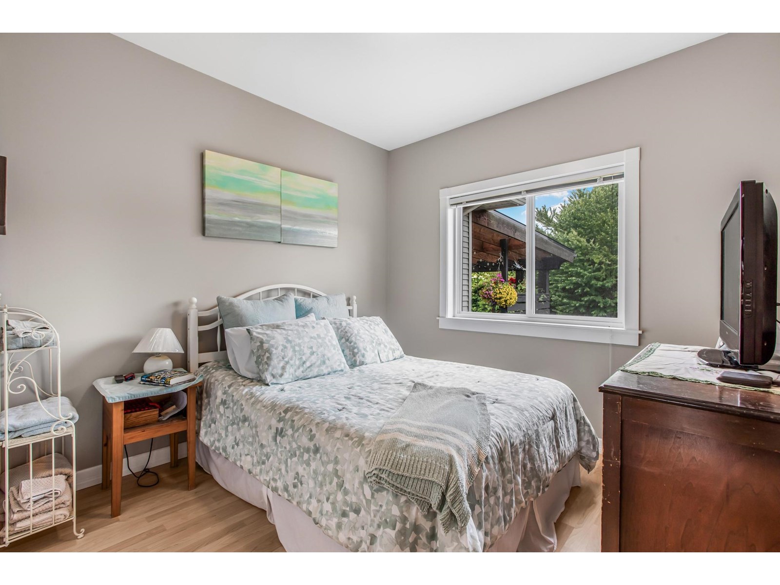 8455 JACK CRESCENT, Mission