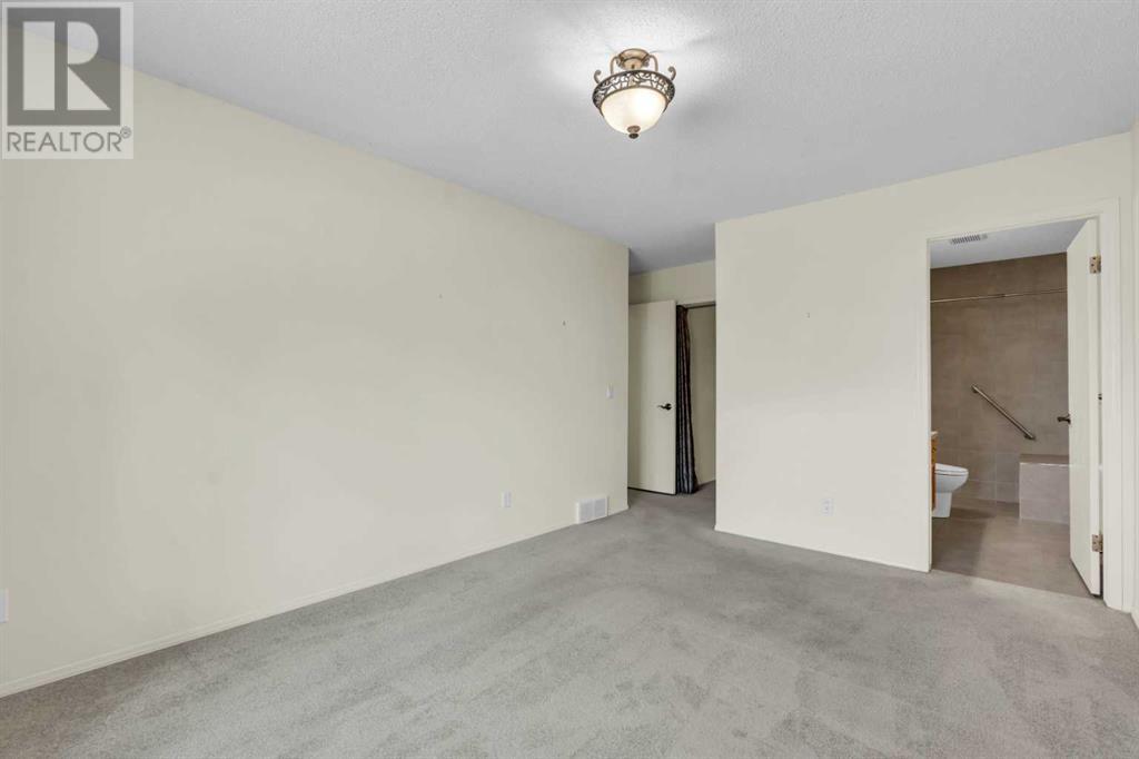 Single Family House for Sale in  Coach Side Terrace SW Coach Hill Calgary 