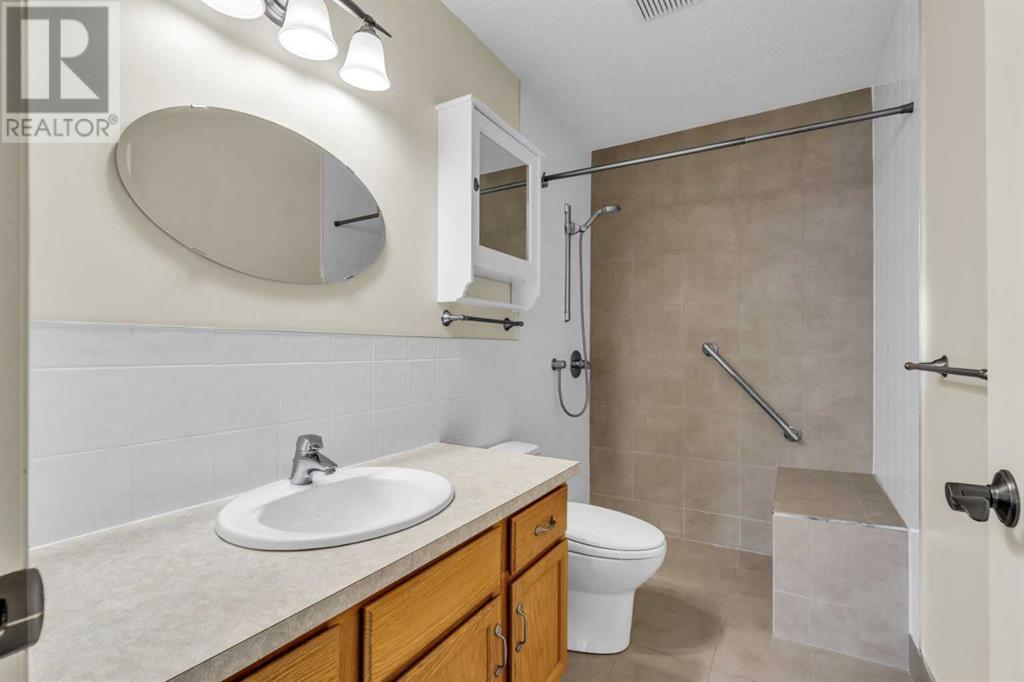 Single Family House for Sale in  Coach Side Terrace SW Coach Hill Calgary 