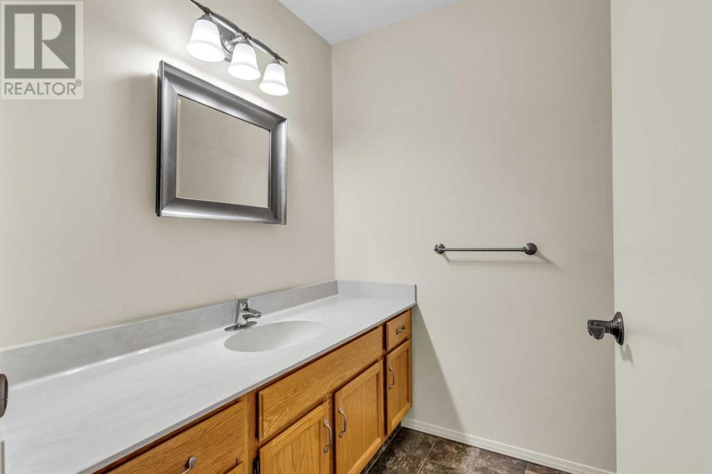 Single Family House for Sale in  Coach Side Terrace SW Coach Hill Calgary 