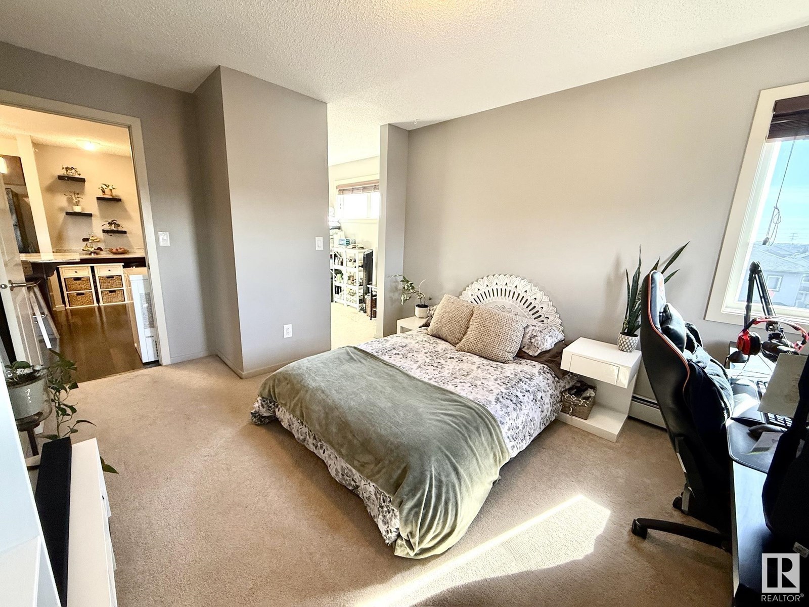 Photo 15 of 402 3353 16 A Av Nw, Edmonton AB