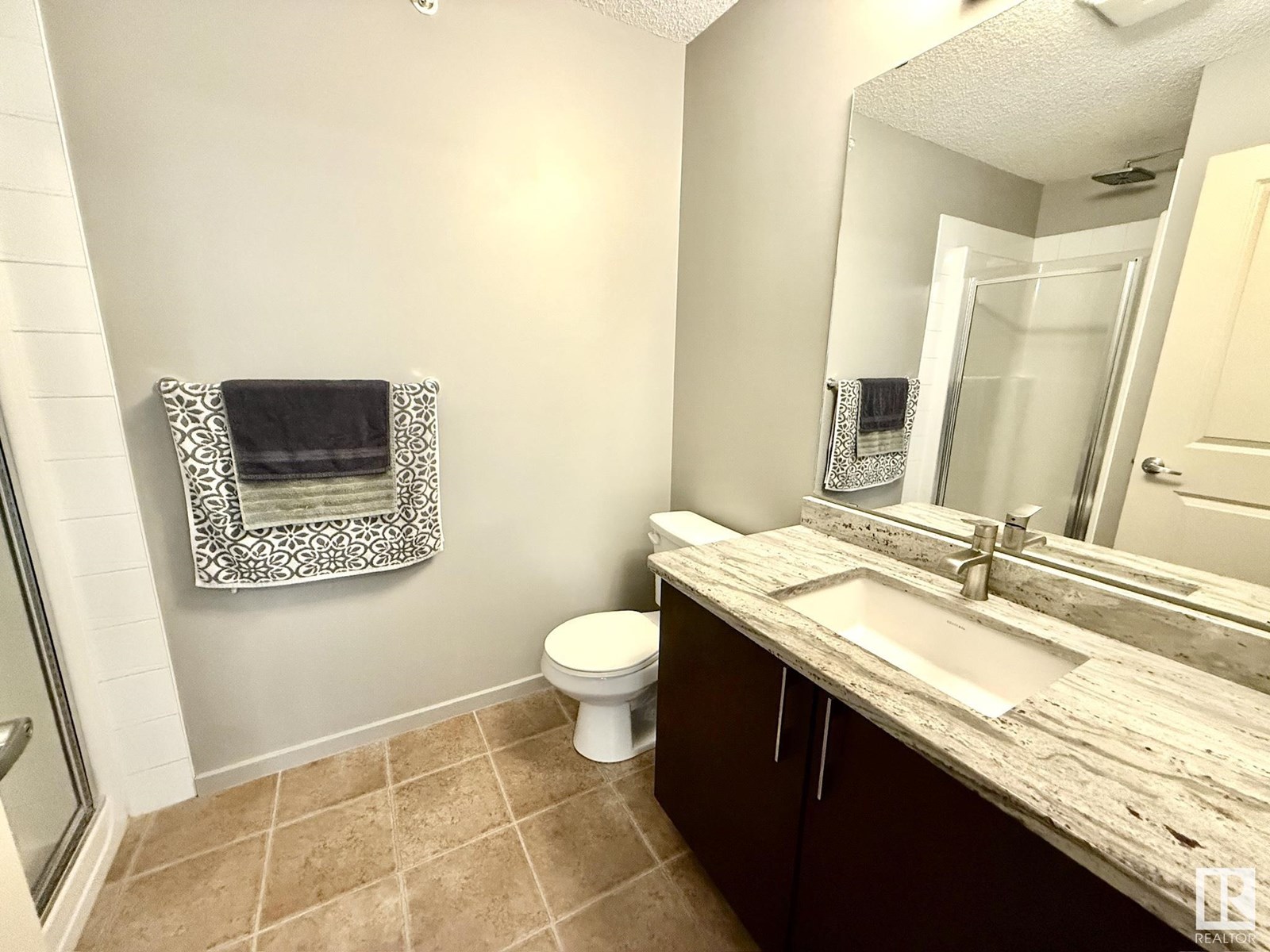 Photo 23 of 402 3353 16 A Av Nw, Edmonton AB