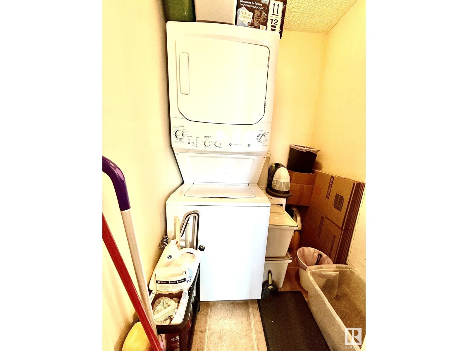 Photo 24 of 402 3353 16 A Av Nw, Edmonton AB