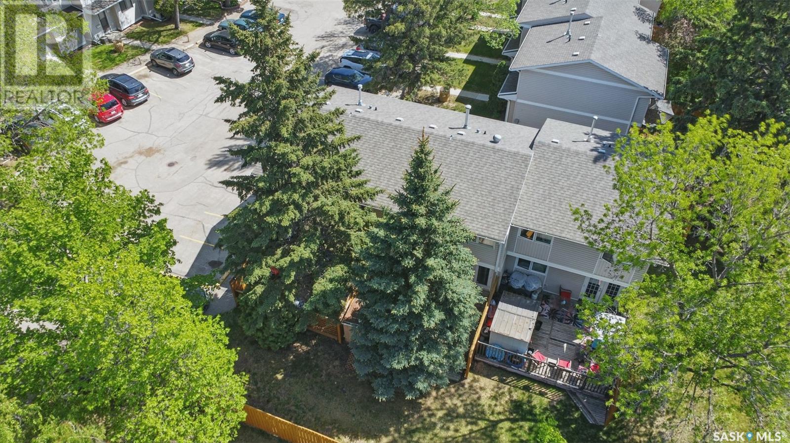 Single Family House 2 Level for Sale in   Haight CRESCENT Saskatoon 