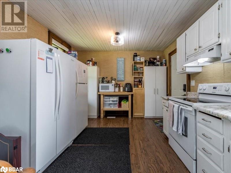 Photo 16 of 49 Park Street, Barrie ON