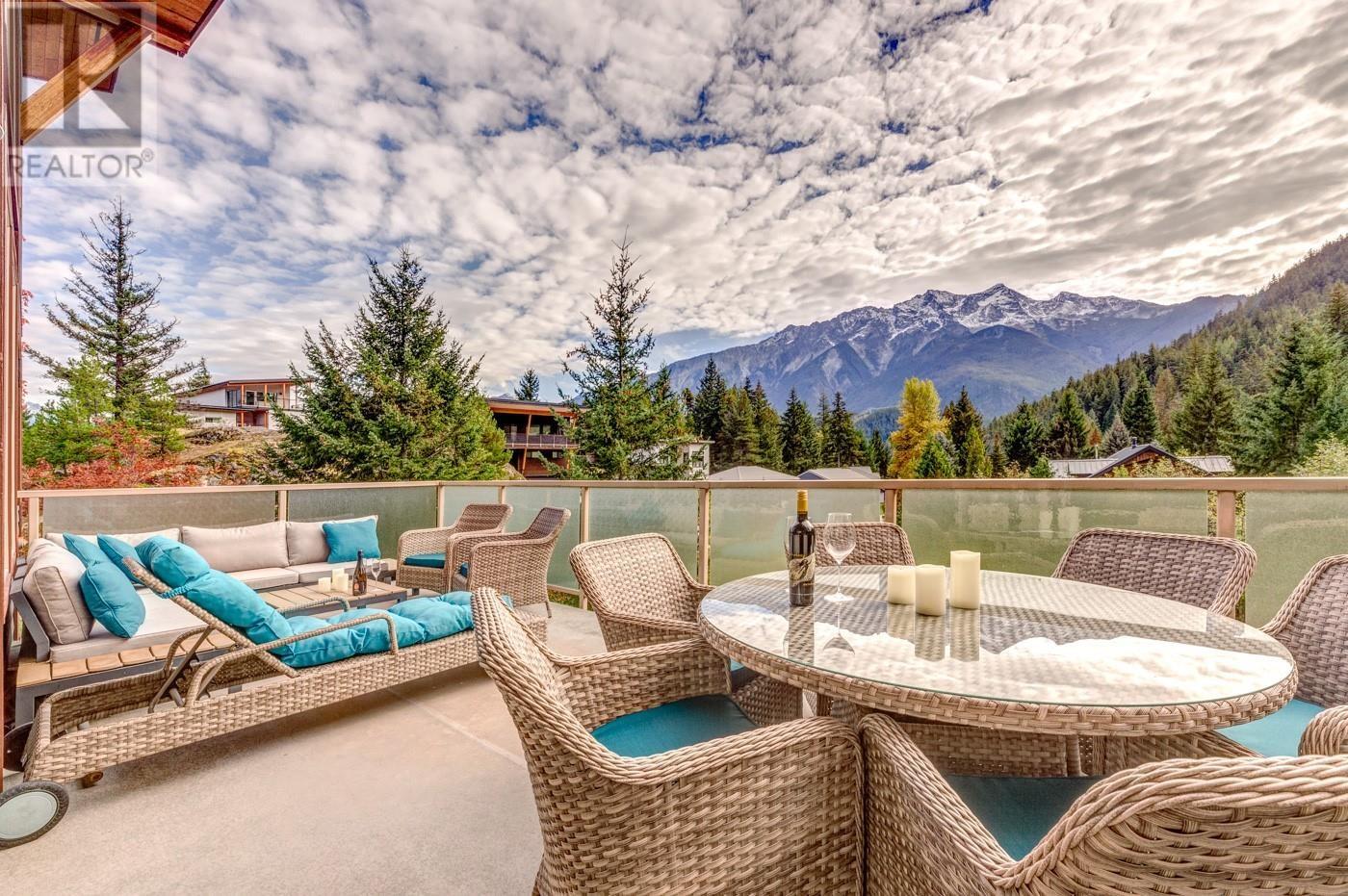 7457 DOGWOOD STREET, Pemberton