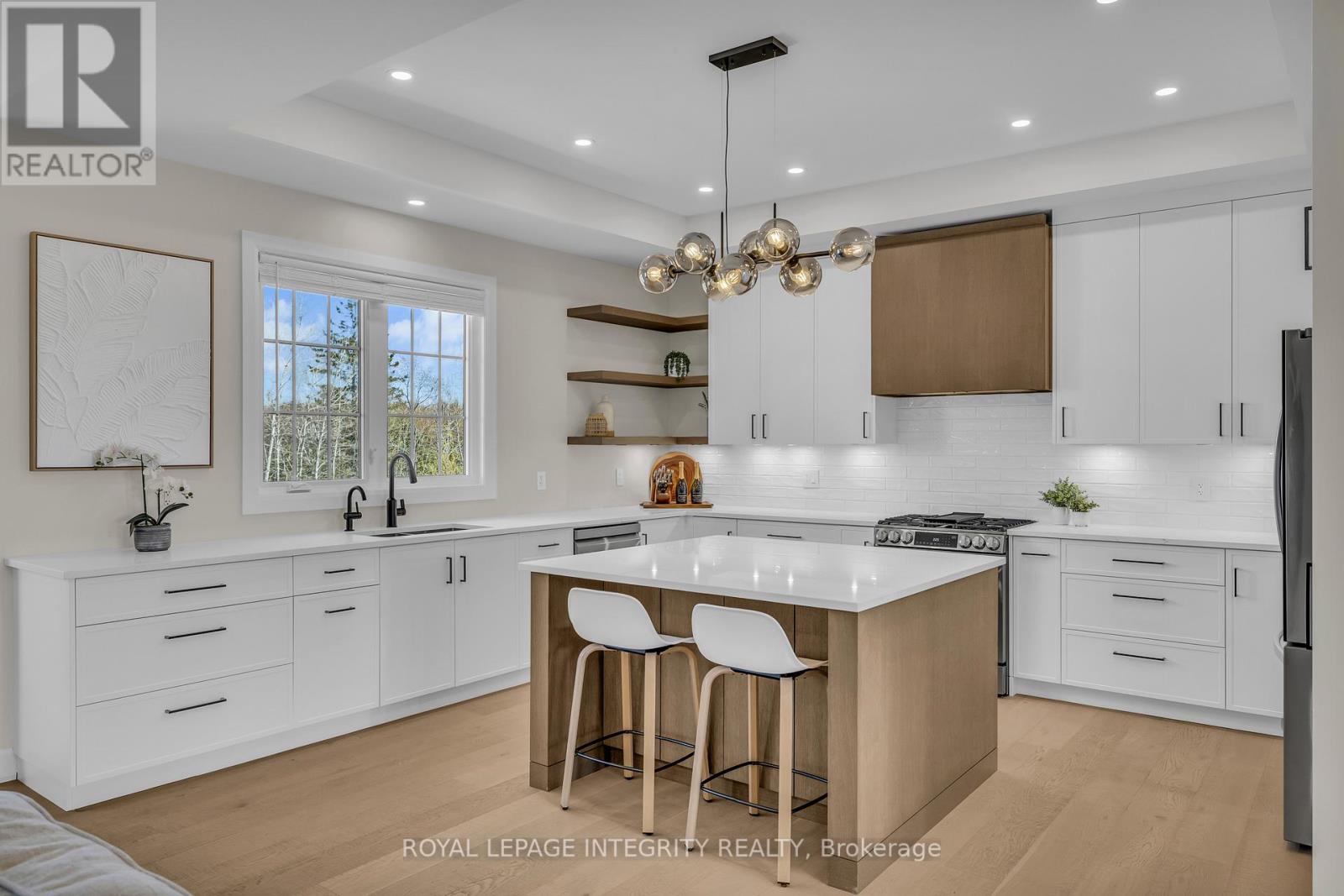 Photo 8 of 106 Maplestone Drive, North Grenville ON
