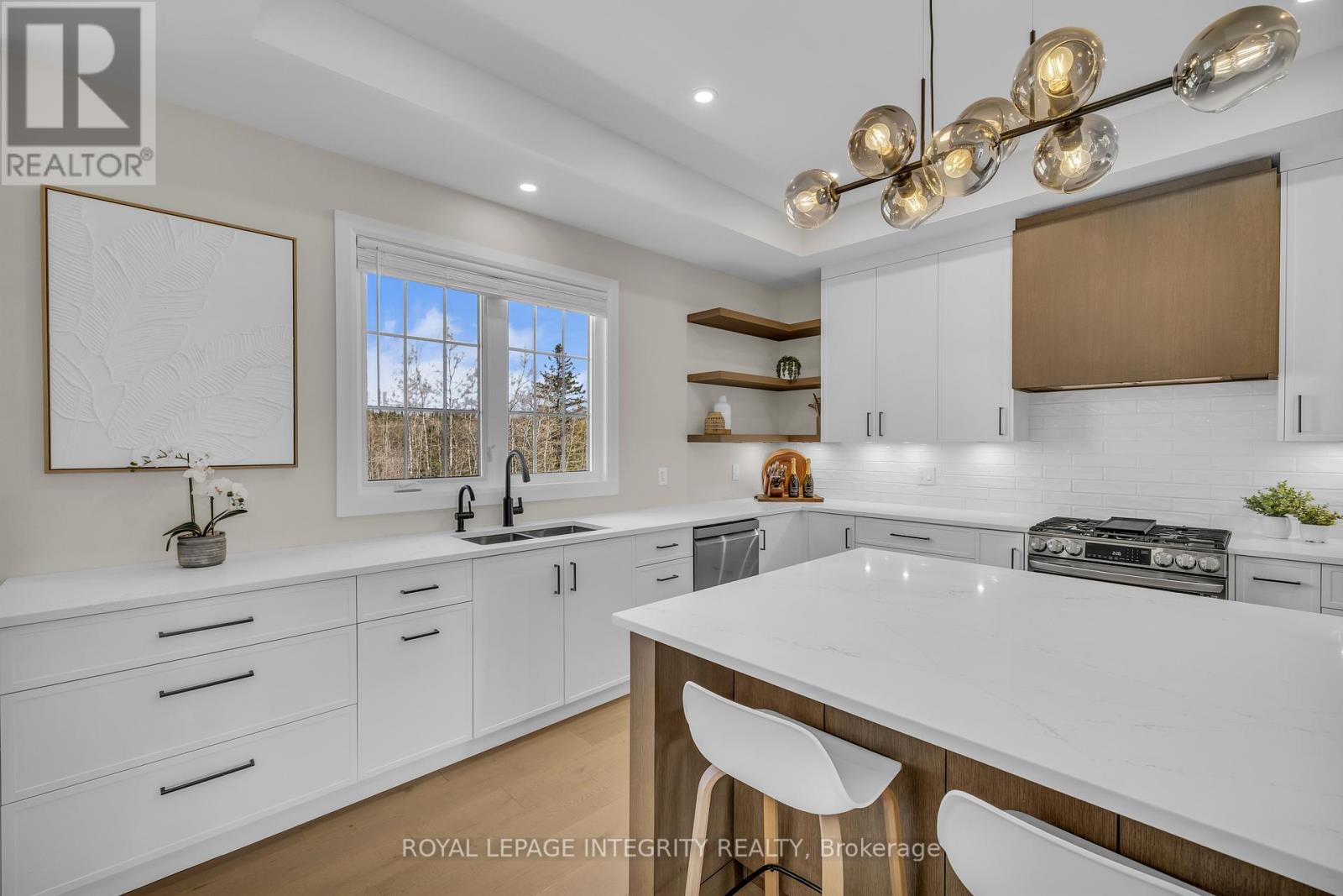 Photo 4 of 106 Maplestone Drive, North Grenville ON