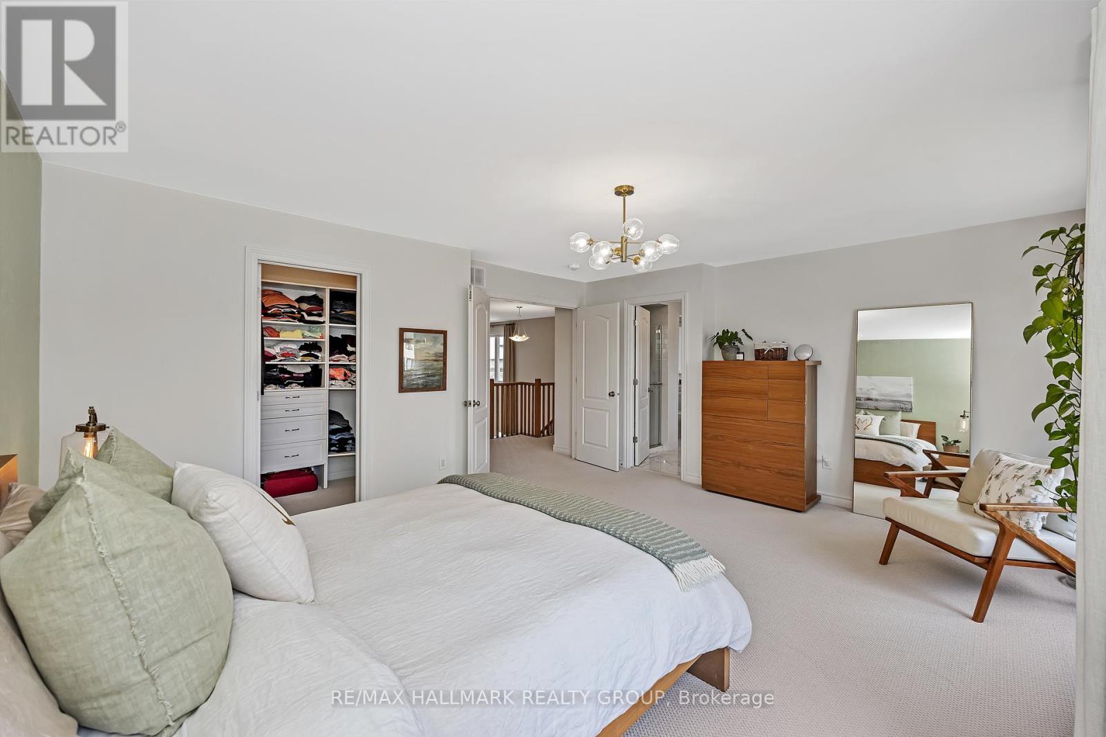 Photo 27 of 271 Mount Nebo Way, Ottawa ON