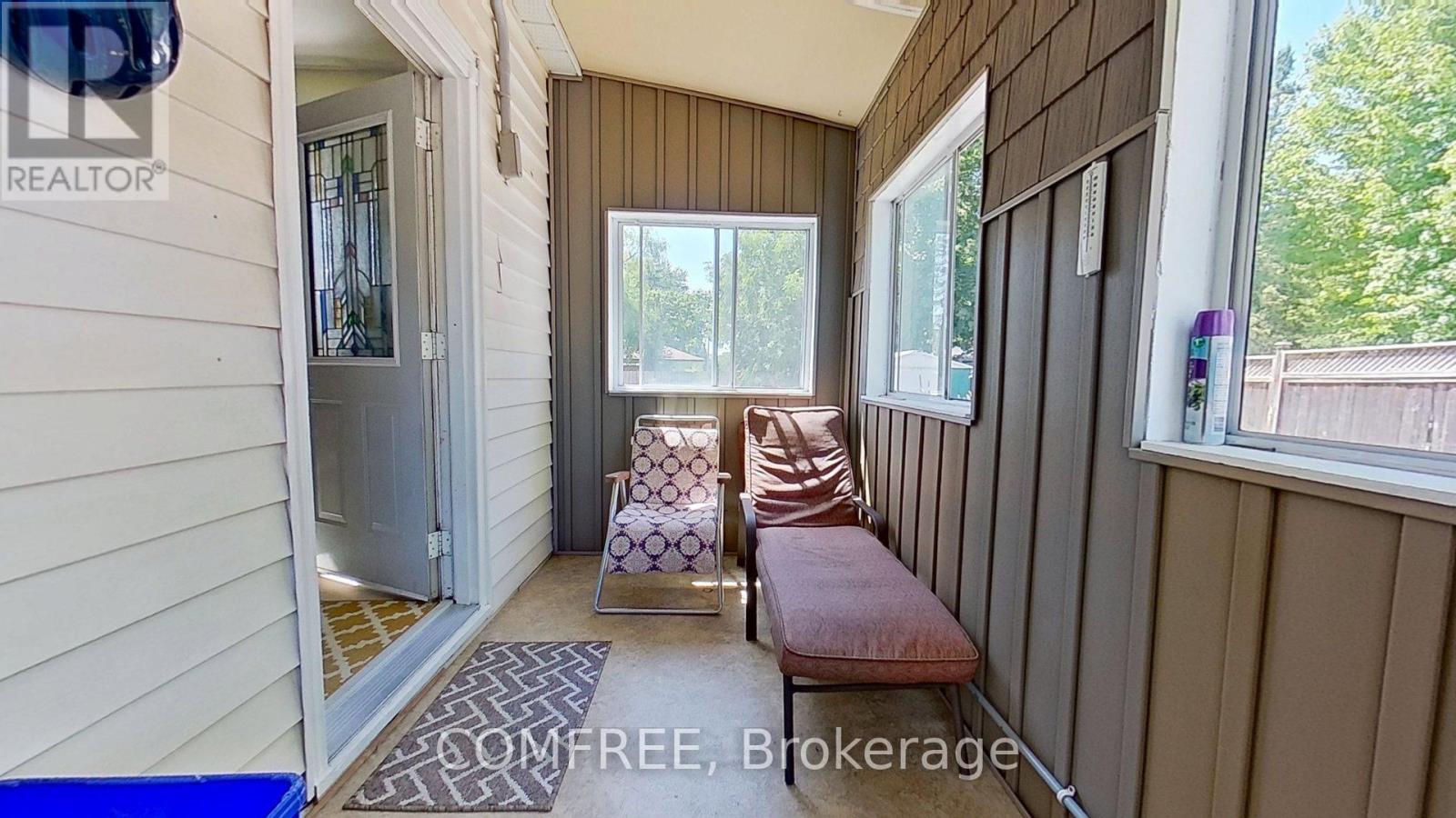 110 GILBERT STREET - 3