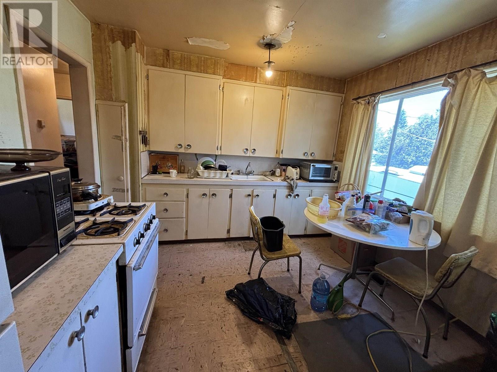 Photo 32 of 408 Watrous Street, Prince George BC
