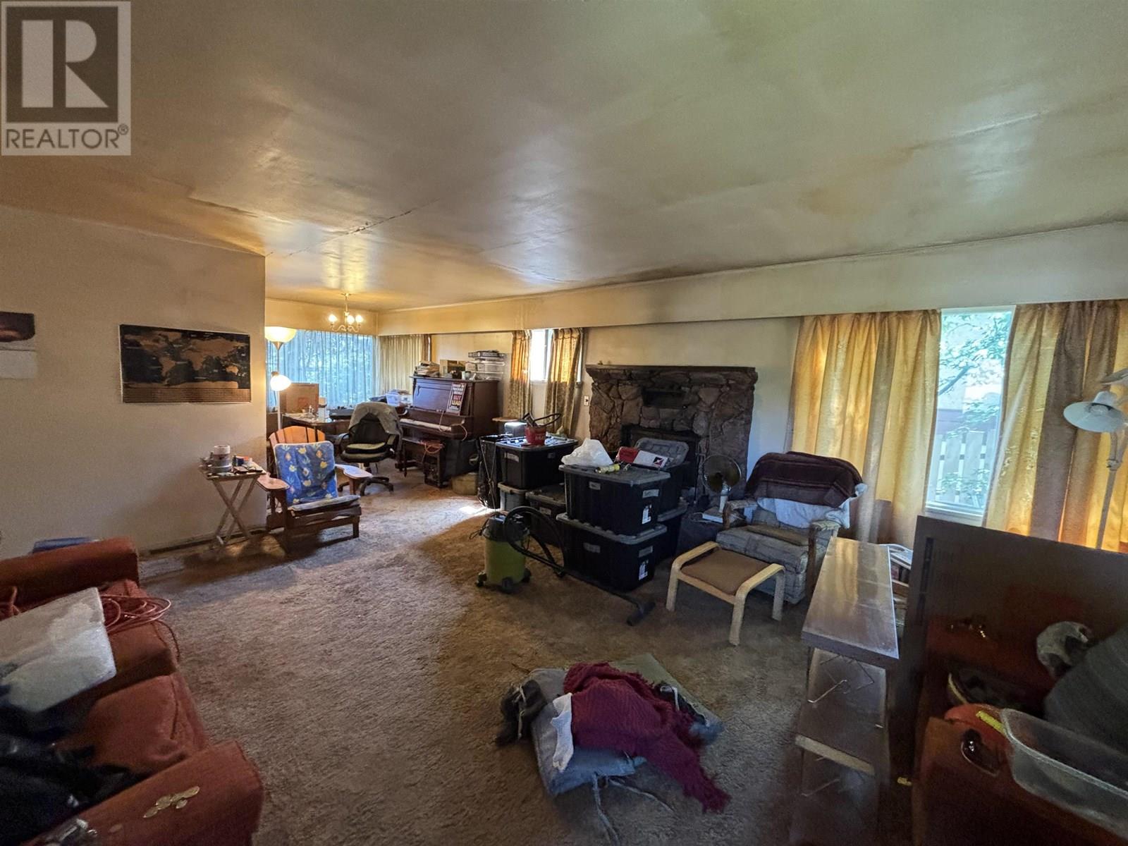 Photo 3 of 408 Watrous Street, Prince George BC