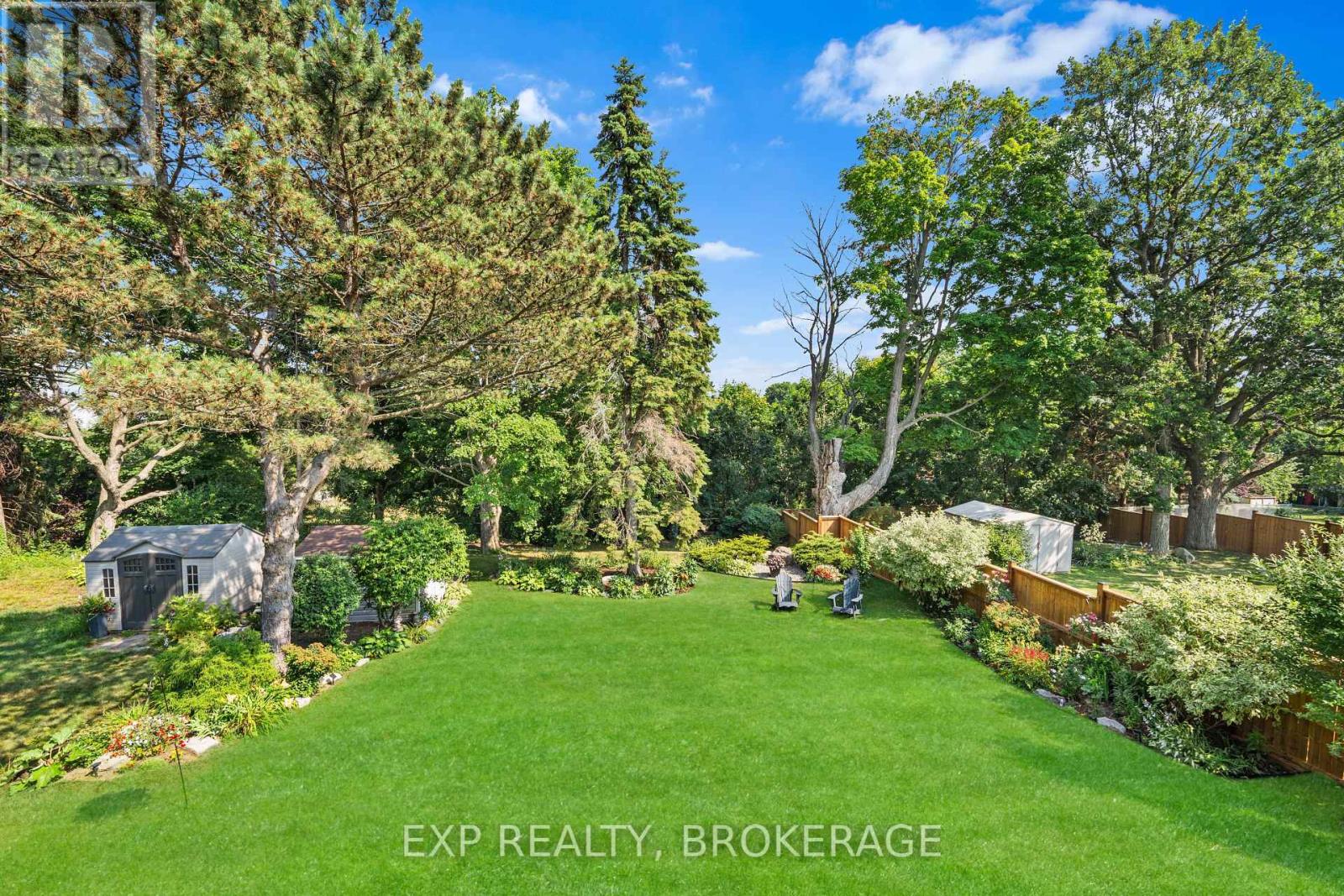 Photo 3 of 564 Braeside Crescent, Kingston ON