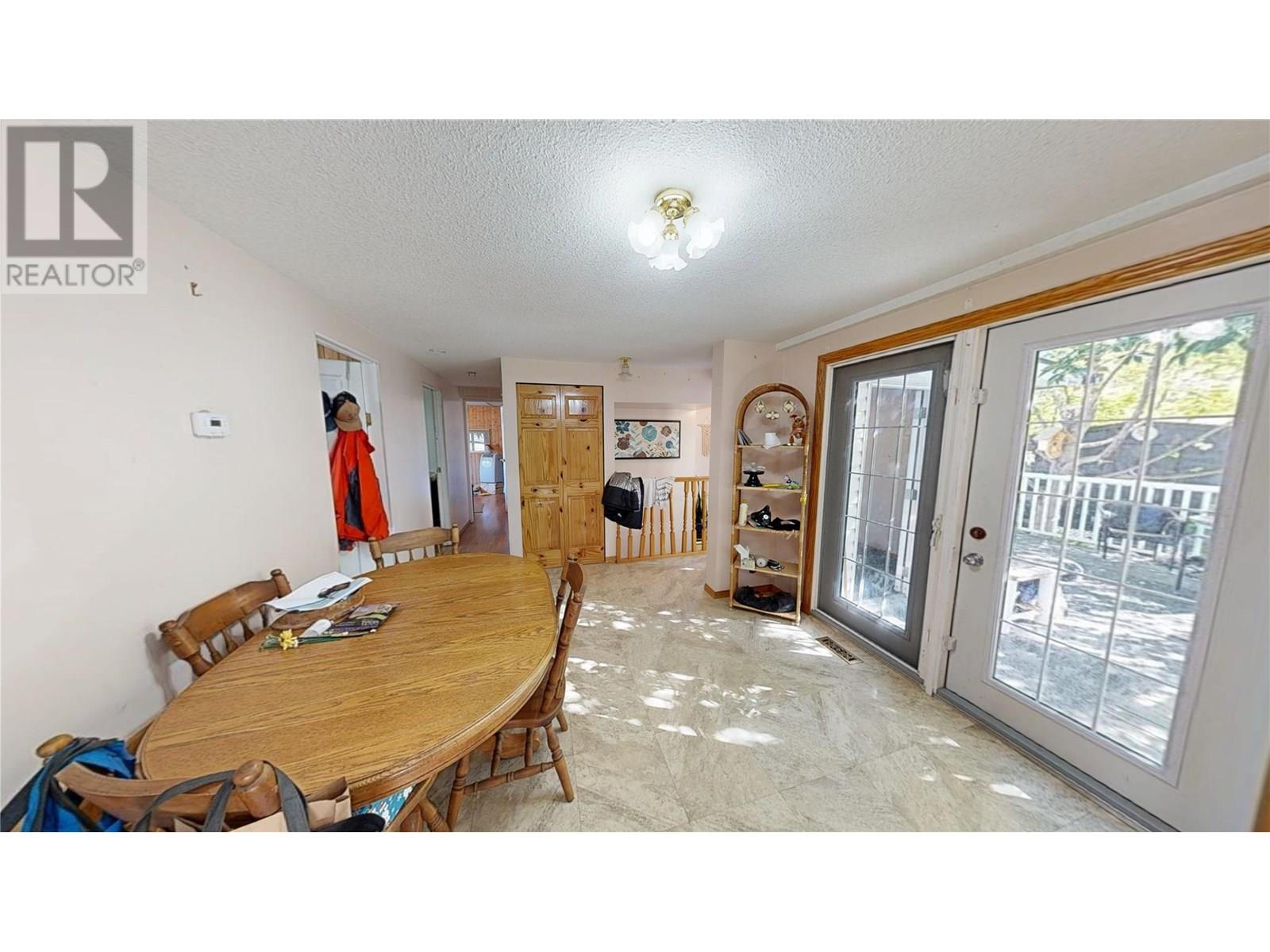 Photo 44 of 7516 Columbia Avenue, Radium Hot Springs BC
