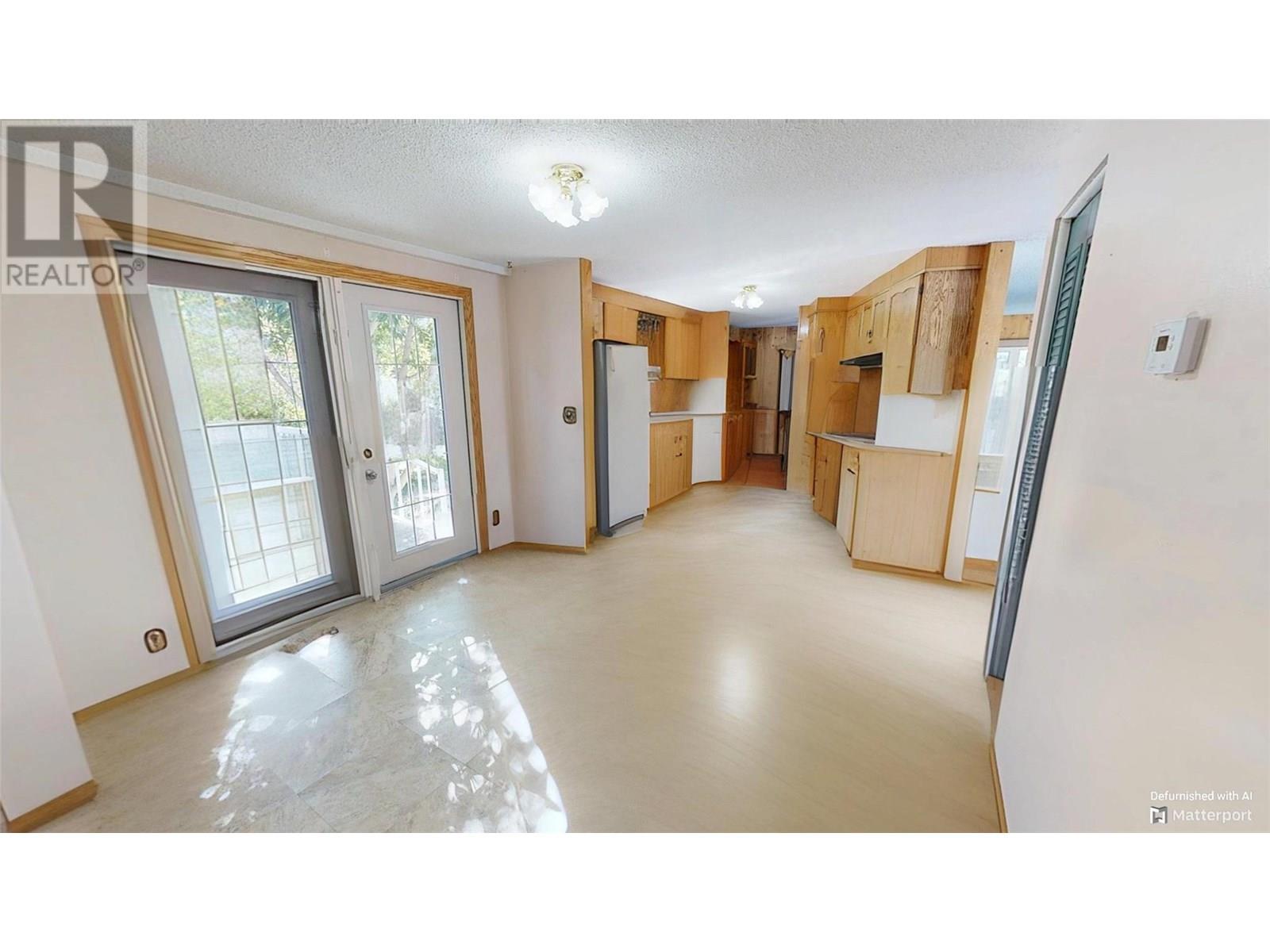 Photo 1 of 7516 Columbia Avenue, Radium Hot Springs BC