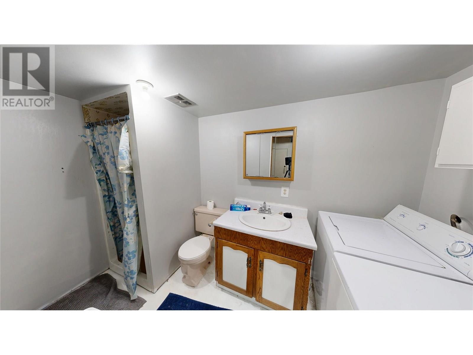 Photo 45 of 7516 Columbia Avenue, Radium Hot Springs BC
