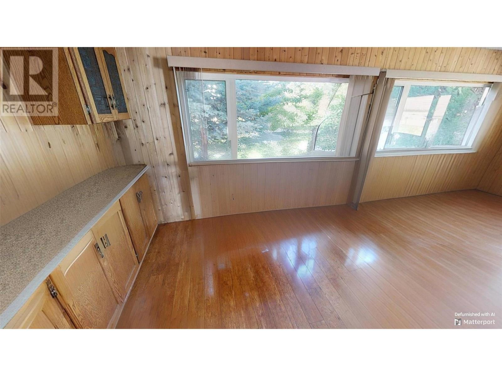 Photo 15 of 7516 Columbia Avenue, Radium Hot Springs BC