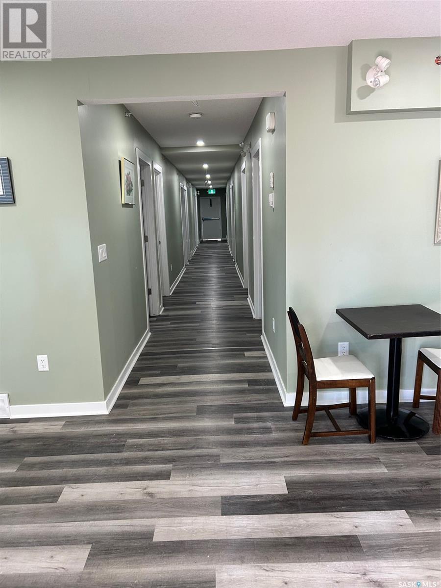 Photo 8 of 3030 Whitmore Avenue, Regina SK