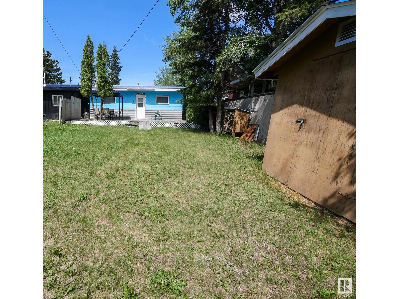Photo 3 of 1013 A 1 Ave Mameo Beach, Rural Wetaskiwin County AB