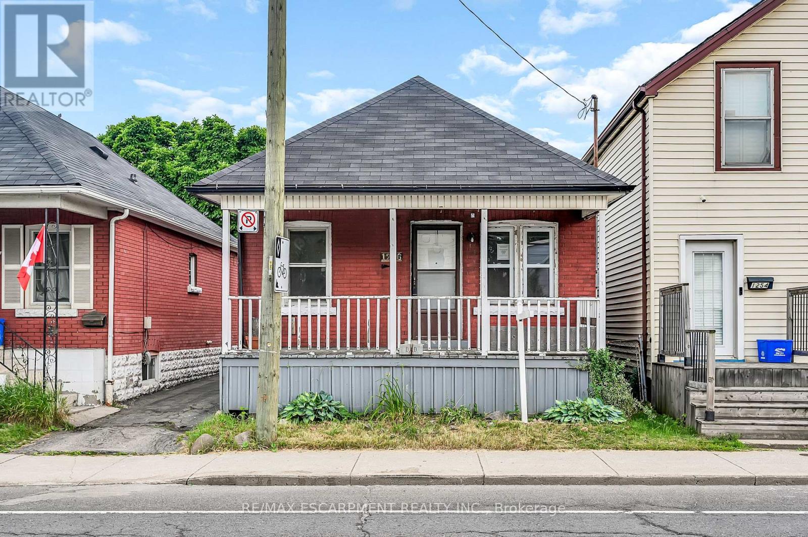 Photo 7 of 1256 Cannon Street E, Hamilton ON