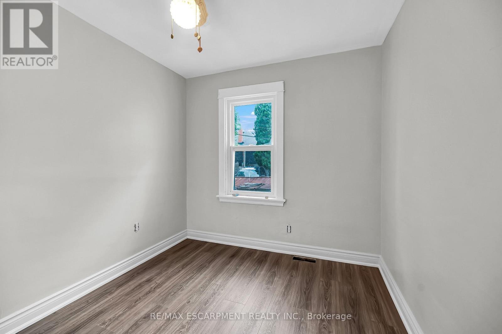 Photo 1 of 1256 Cannon Street E, Hamilton ON