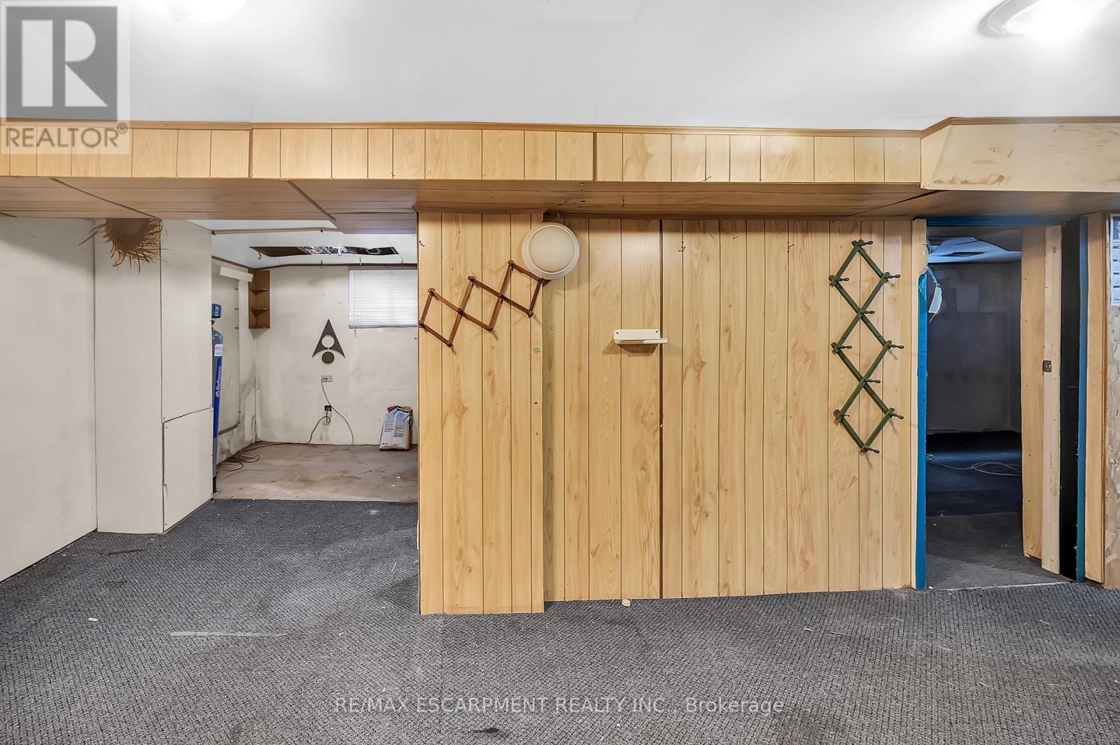 Photo 11 of 1256 Cannon Street E, Hamilton ON