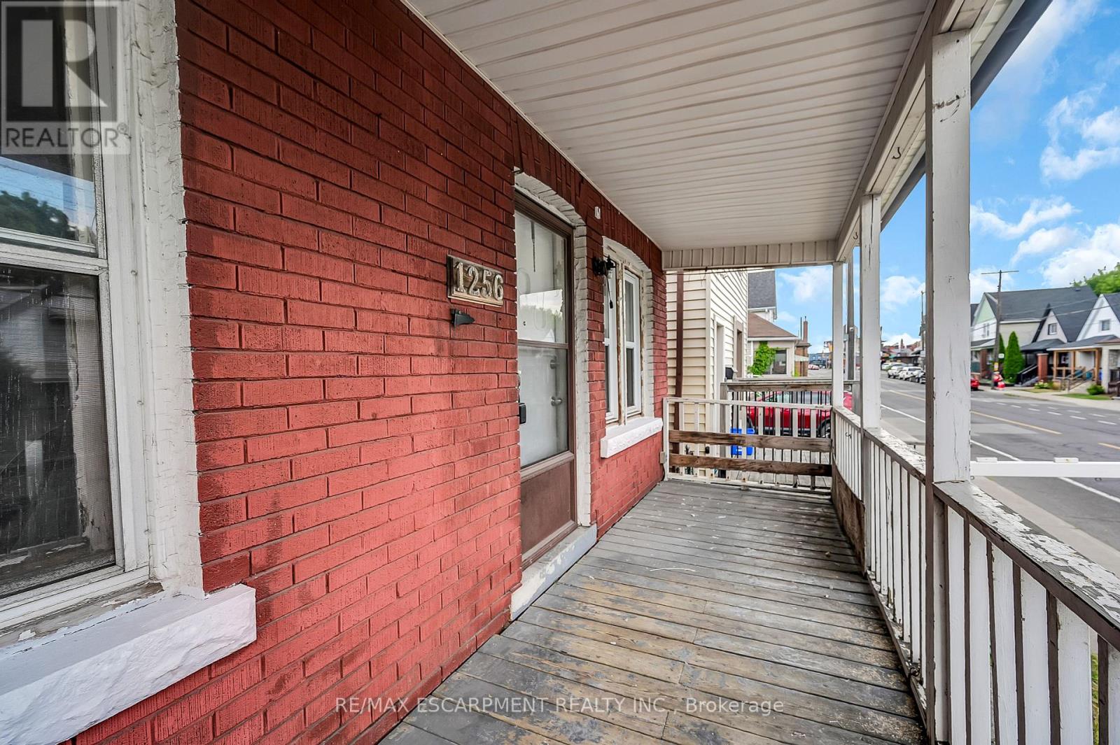 Photo 12 of 1256 Cannon Street E, Hamilton ON