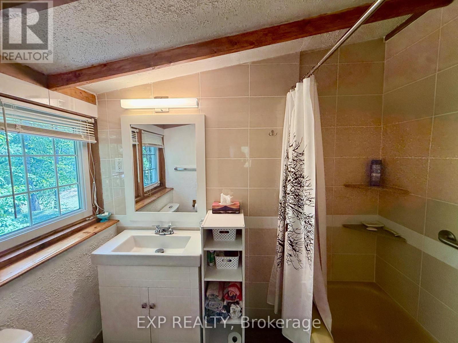 Photo 24 of 91 A Tobys Road, Georgian Bay ON