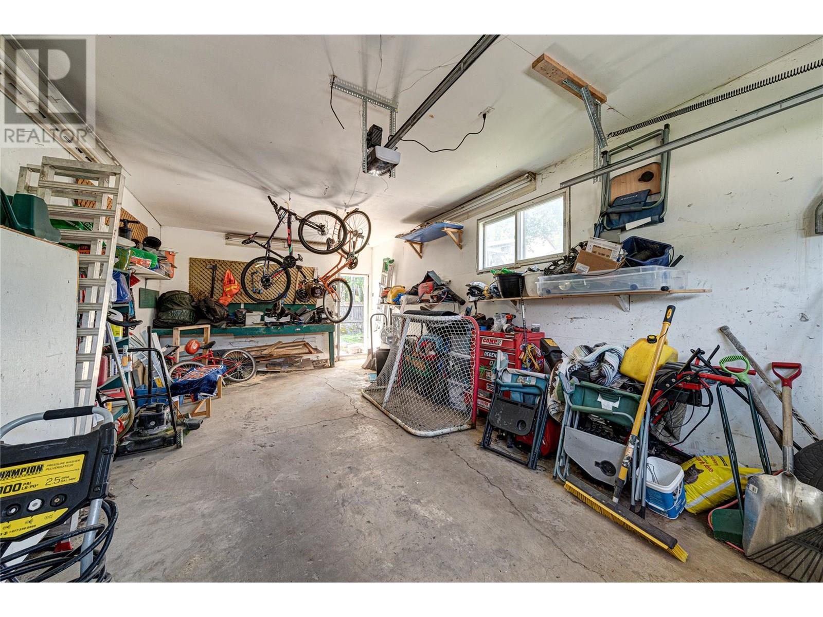 Photo 29 of 1255 Hickory Crescent, Sparwood BC