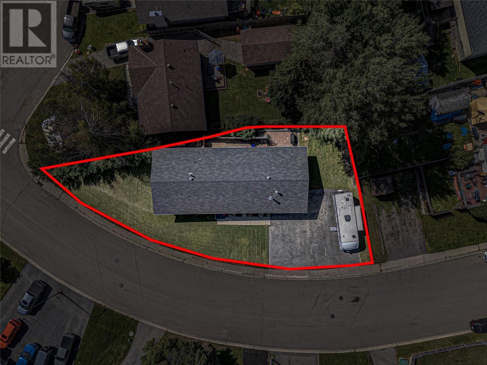 Photo 31 of 1255 Hickory Crescent, Sparwood BC