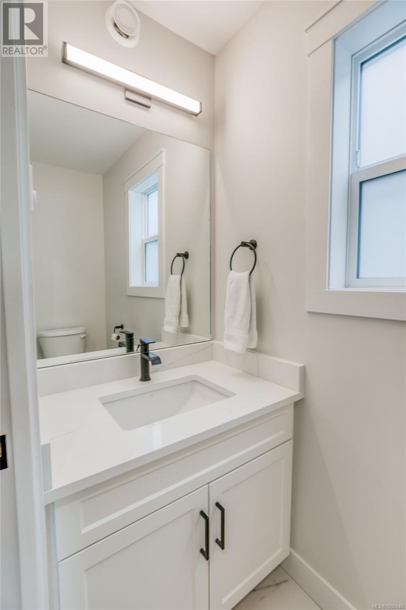 Photo 18 of 142 600 Ninth St, Nanaimo BC