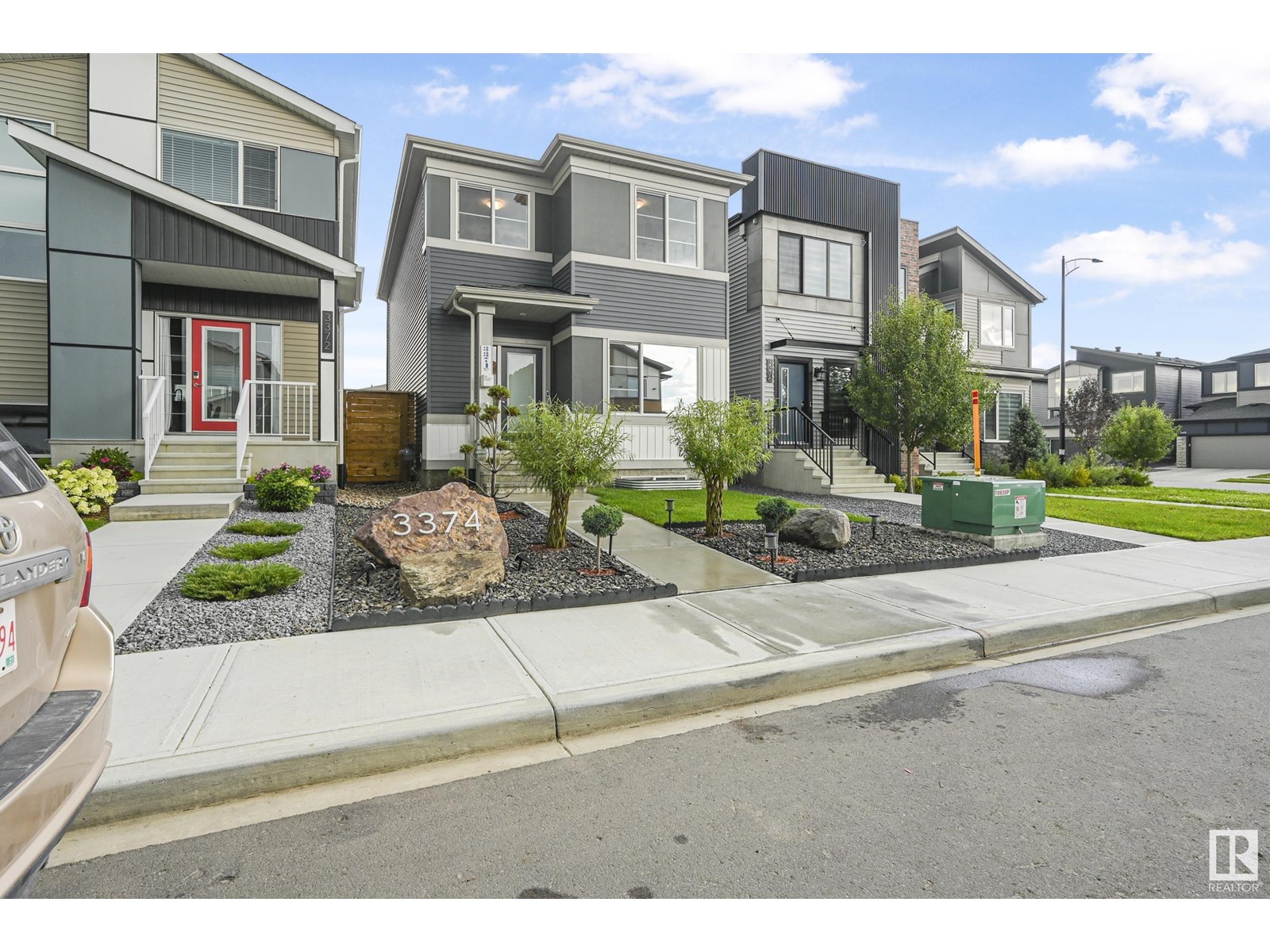 Photo 2 of 3374 Kulay Wy Sw, Edmonton AB
