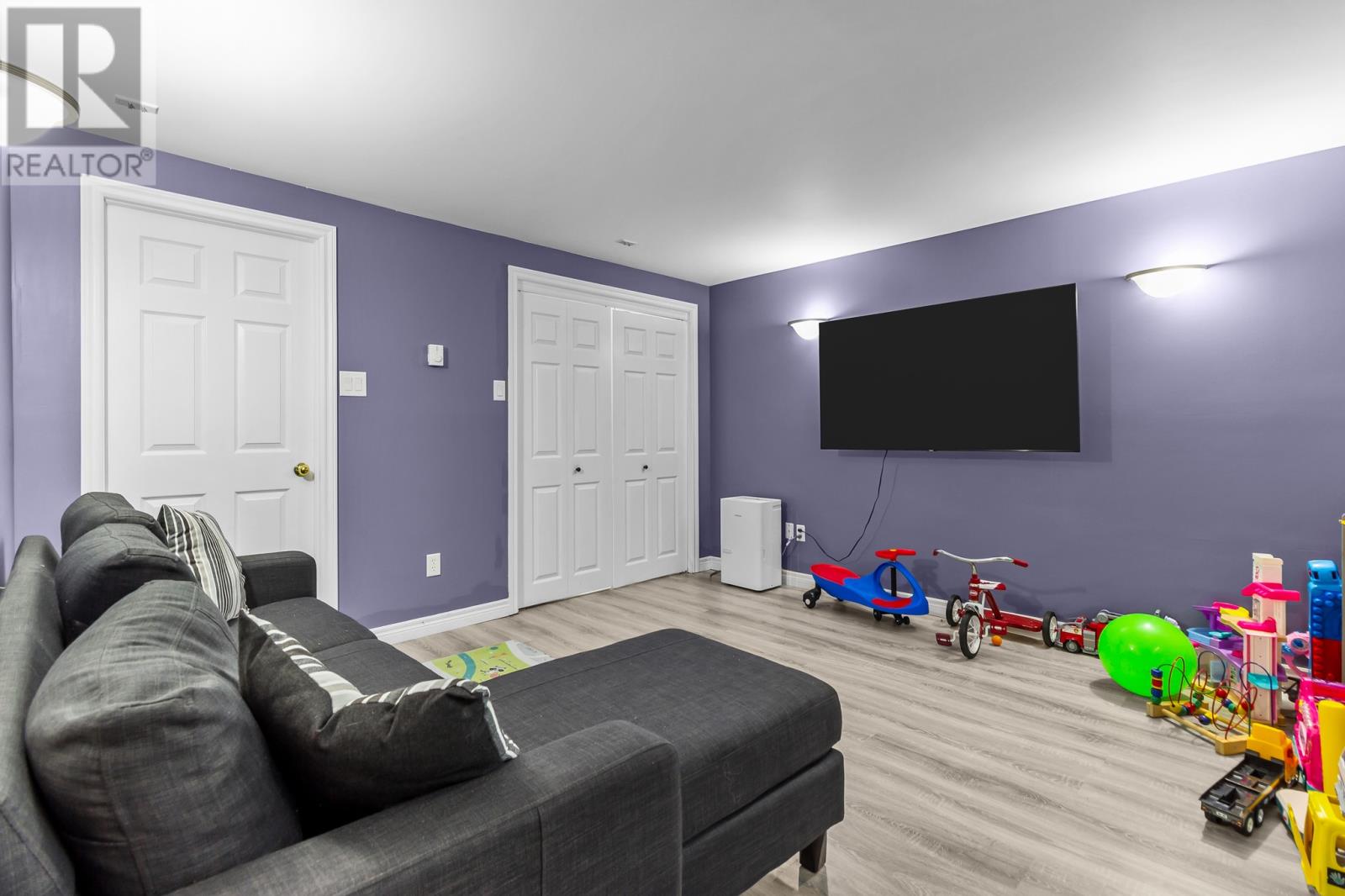 Photo 20 of 6 Grandy Crescent, Mount Pearl NL
