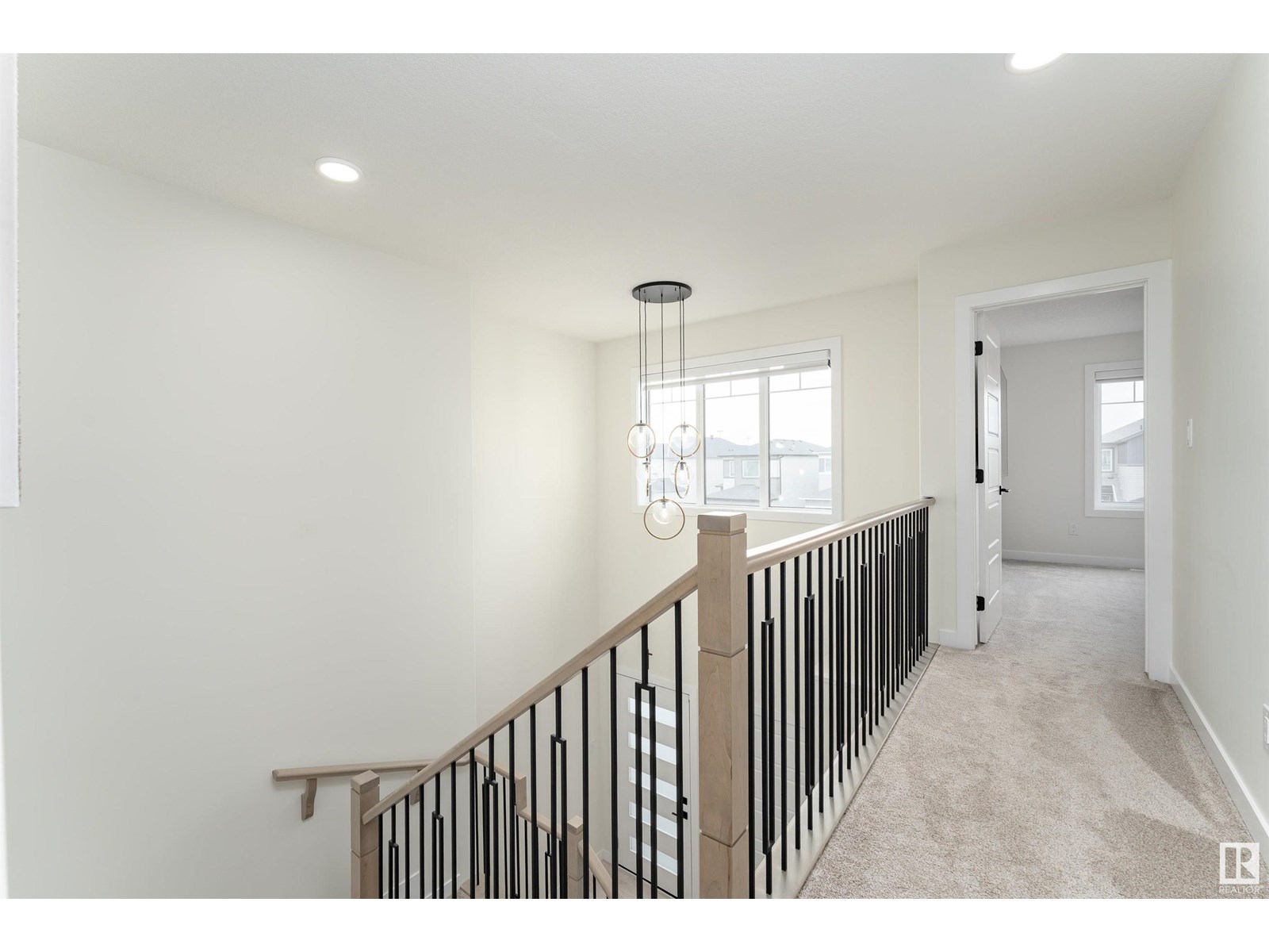 Photo 21 of 112 Bluff Cv, Leduc AB