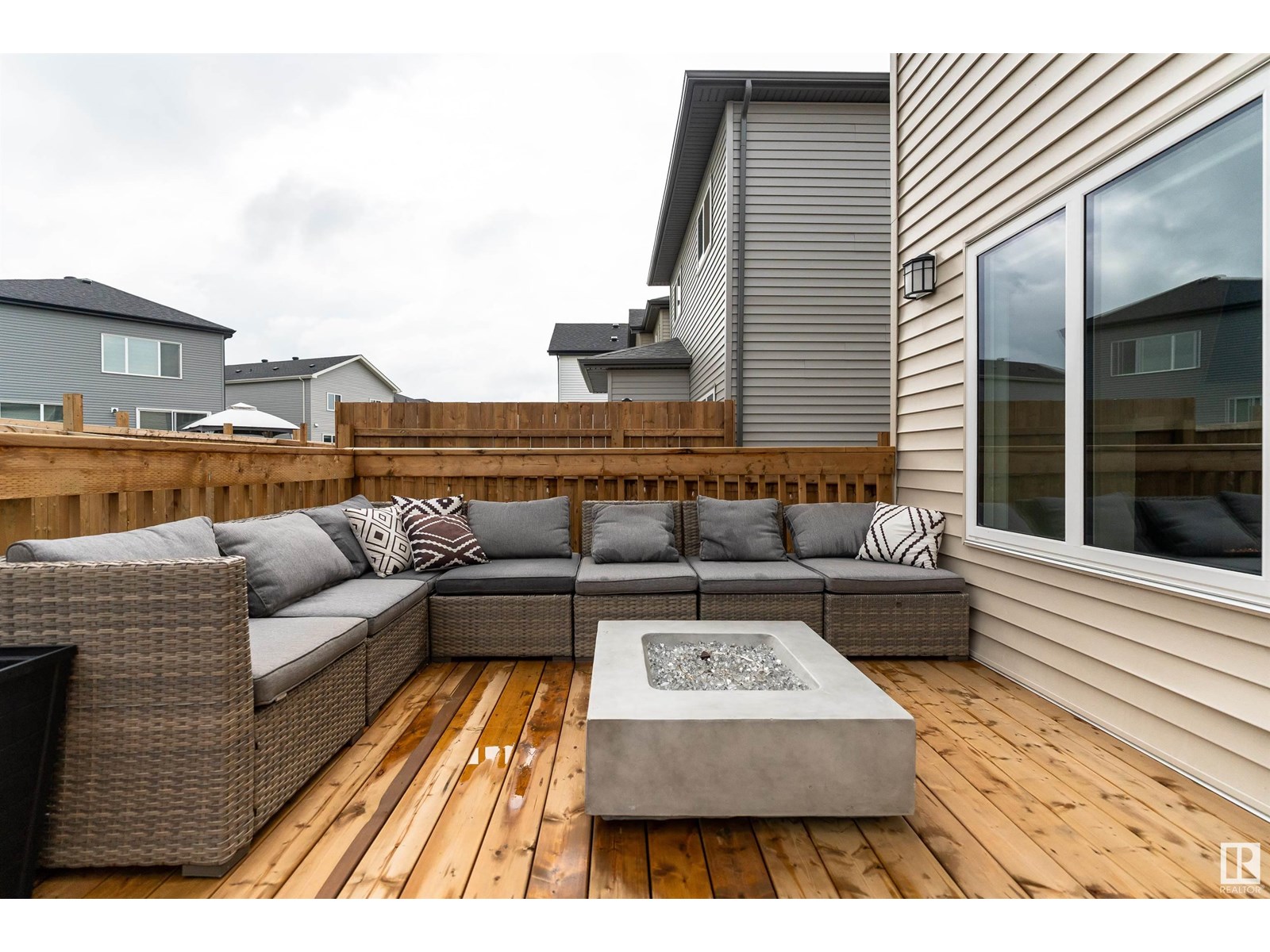 Photo 43 of 112 Bluff Cv, Leduc AB