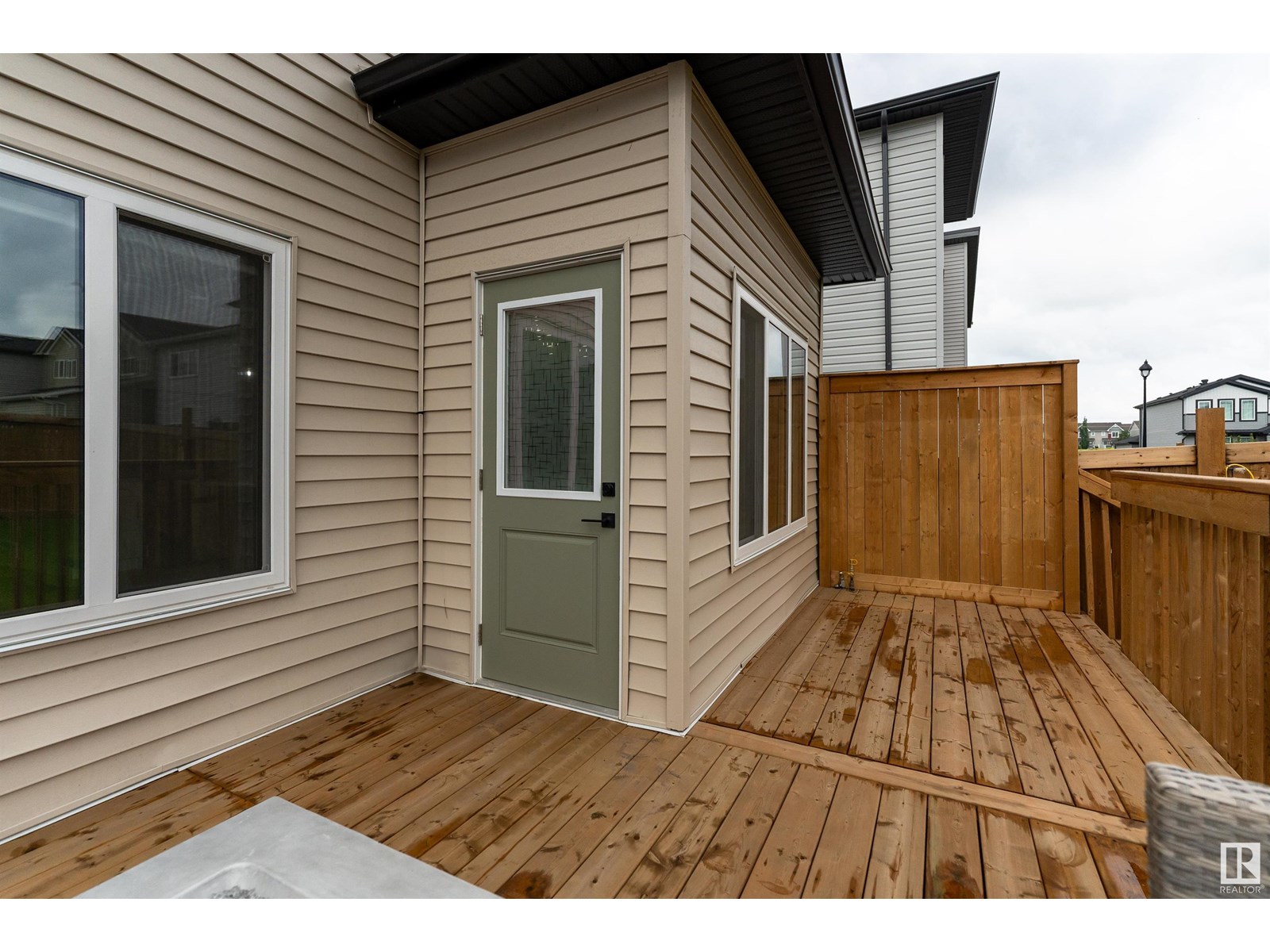 Photo 42 of 112 Bluff Cv, Leduc AB