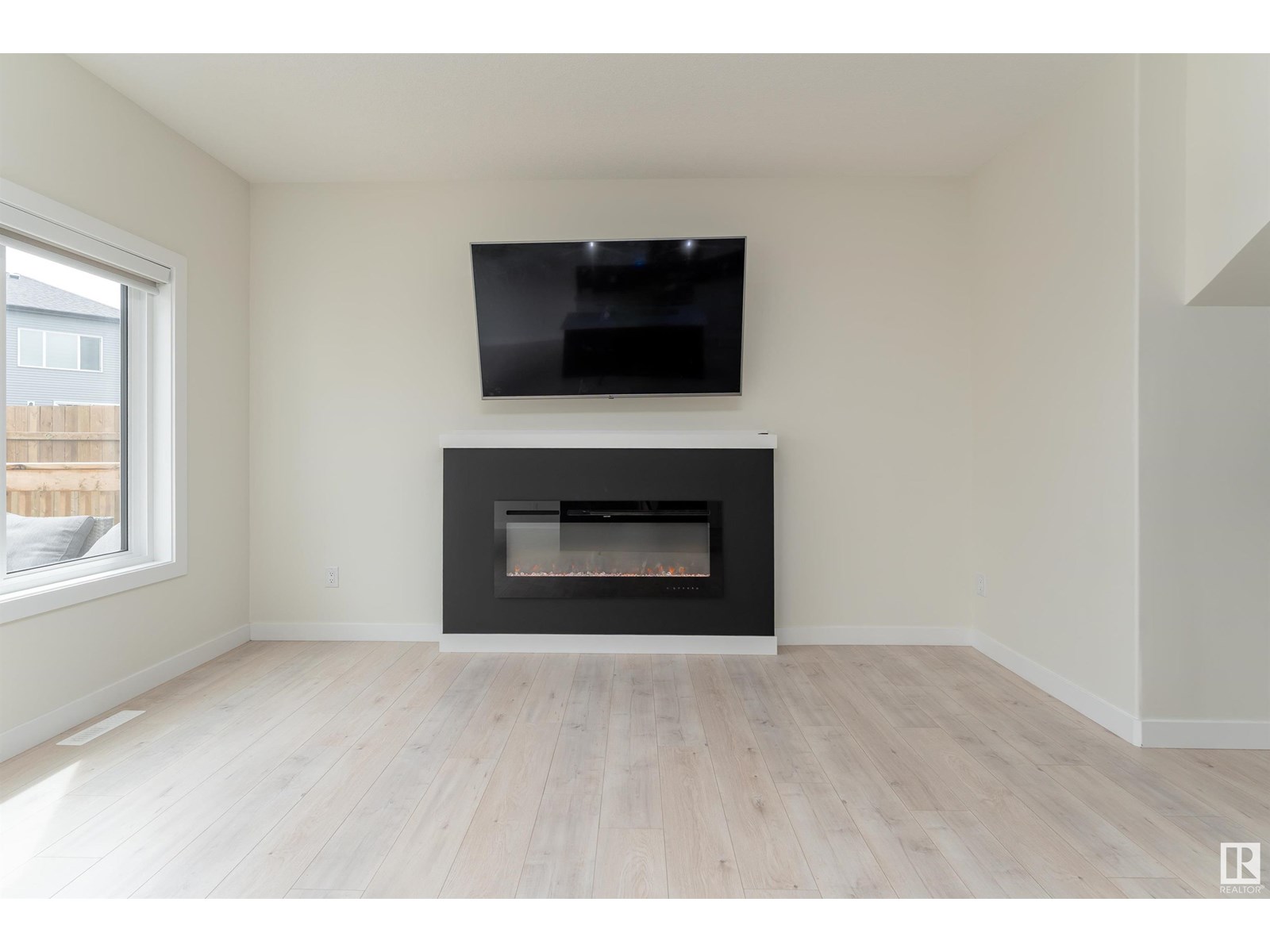 Photo 14 of 112 Bluff Cv, Leduc AB
