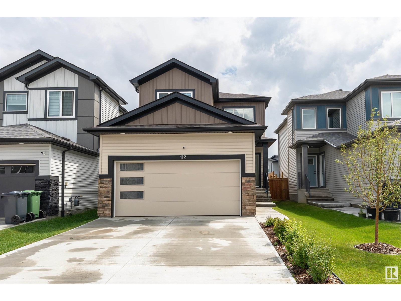 Photo 50 of 112 Bluff Cv, Leduc AB
