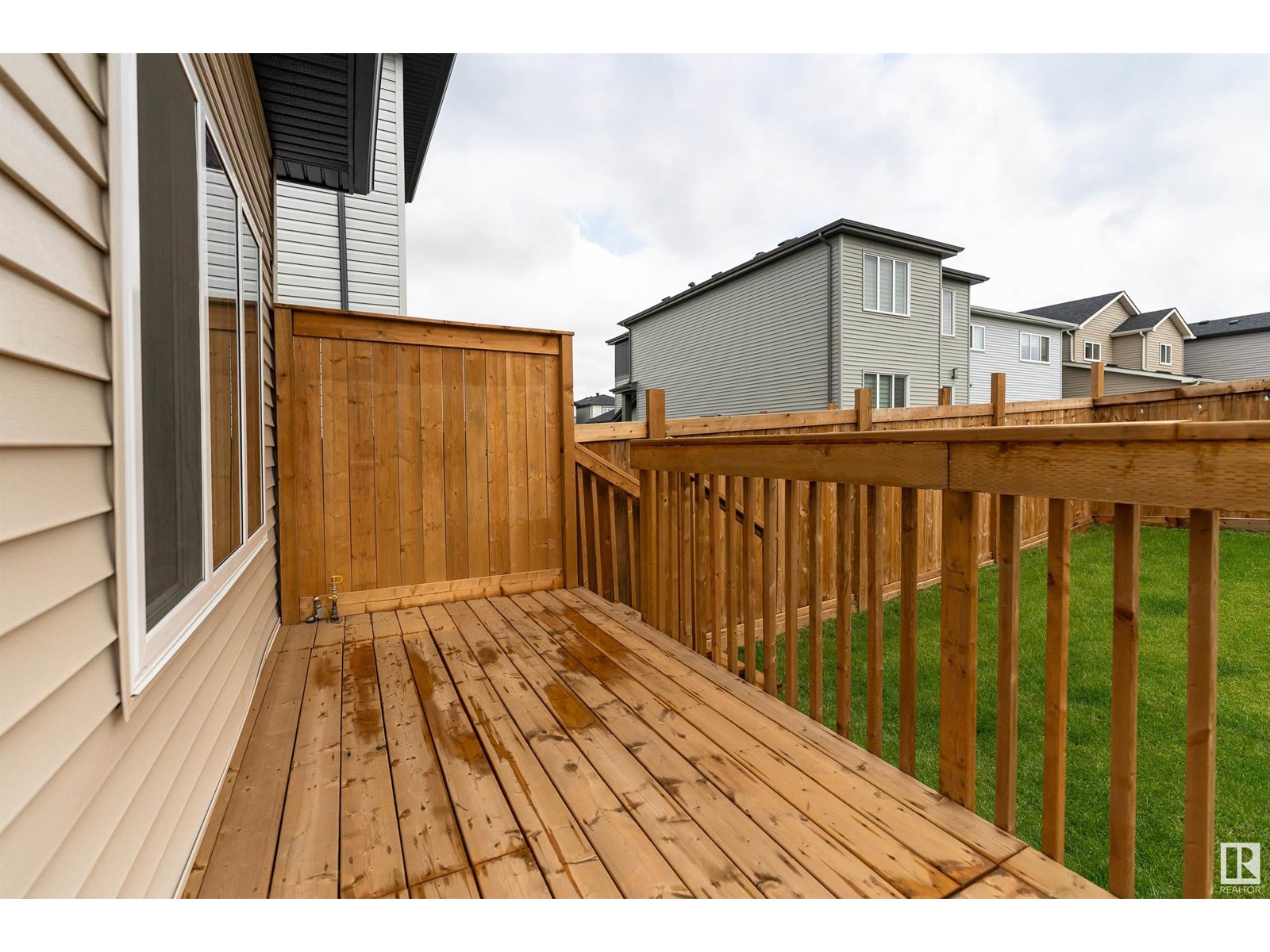Photo 46 of 112 Bluff Cv, Leduc AB