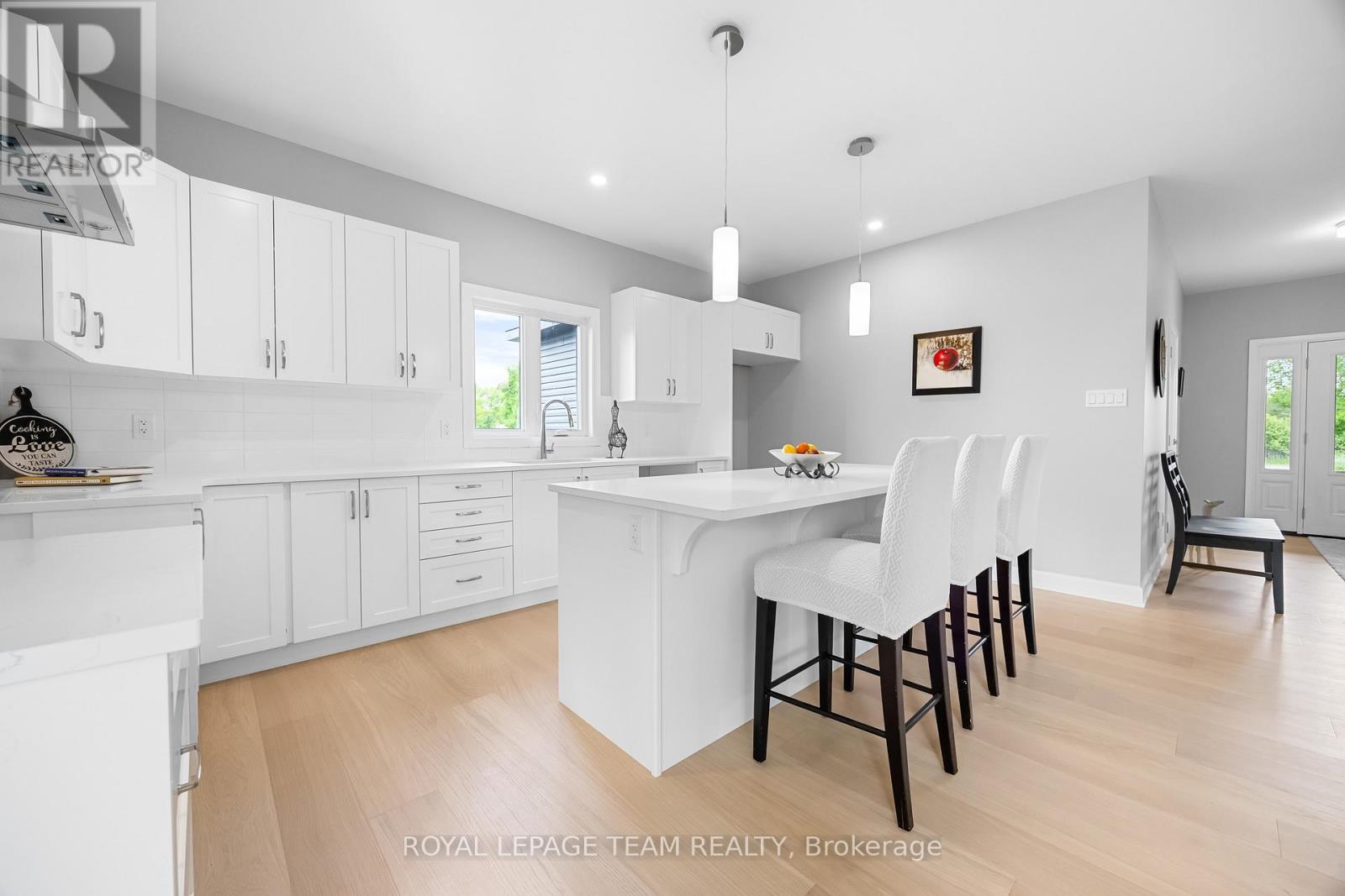 Photo 6 of 465 Pioneer Road, Merrickvillewolford ON