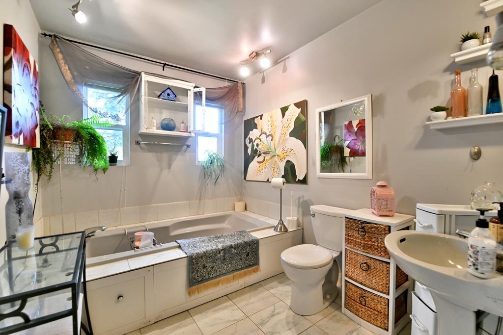 Photo 13 of 3191 Lefeuvre Road, Abbotsford BC