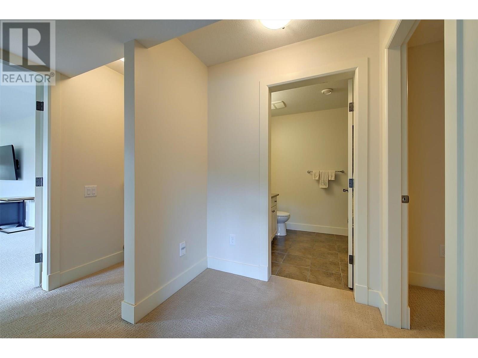  2190 Alvarado Trail, West Kelowna