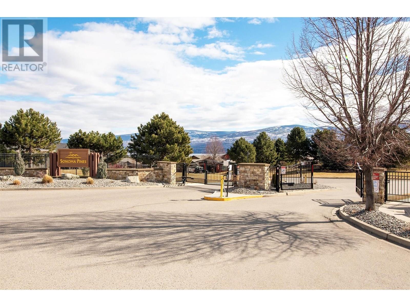  2190 Alvarado Trail, West Kelowna